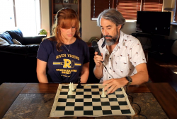 كيفية الفوز في الشطرنج بالملك والأسقف والحصان فقط.