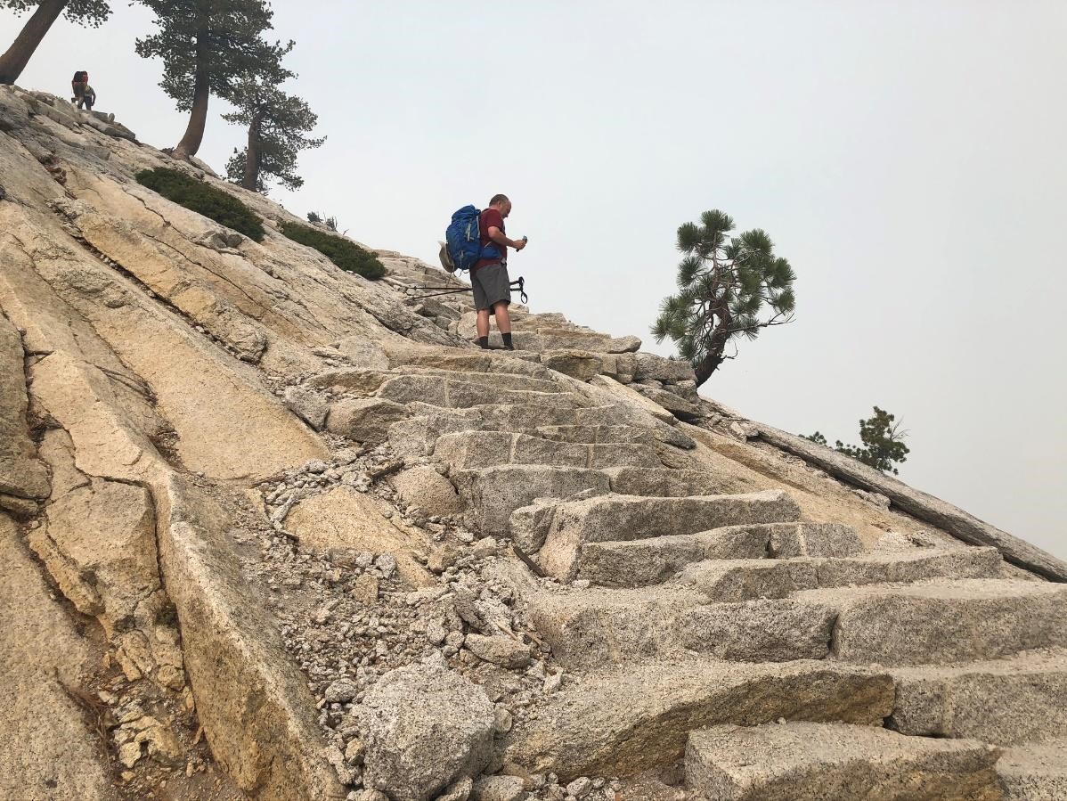 قبة فرعية - نصف قبة