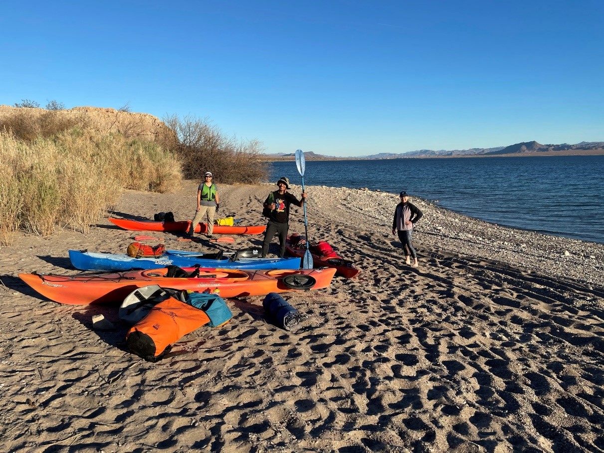 مخيمنا في الليلة الثانية