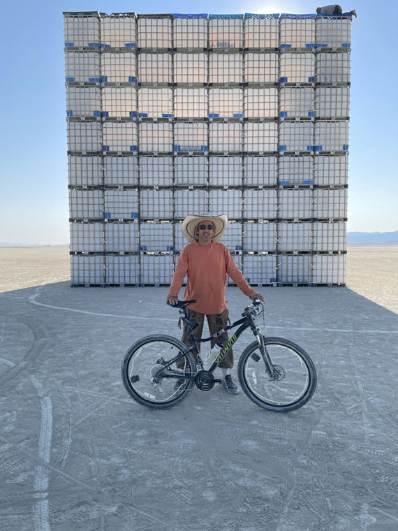 كتلة ضخمة من الماء